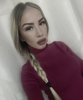 😉 Со мной ты окунешься в волнующий мир страсти и наслаждения, воплощая в жизнь самые интимные желания. У меня широкий спектр услуг: классический секс, оральный секс, анальный секс, массаж и многое другое. 😍 Знаю, что ты останешься доволен нашей встречей, ведь мои клиенты говорят только самое лестное о моей работе. Живу в Москве, поэтому не стесняйся и пиши мне прямо сейчас, чтобы ощутить настоящее наслаждение. 💋 Фото 100% мои - убедись сам! Не упусти свой шанс испытать удовольствие вместе со мной. Жду встречи... 👠💄 Жанна